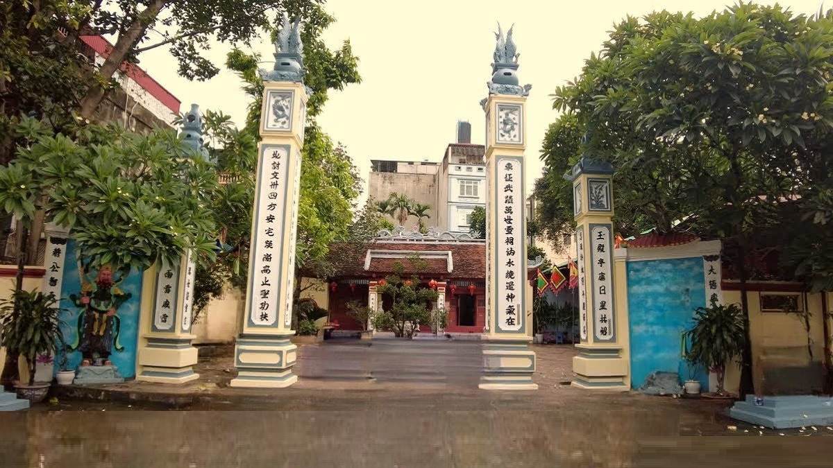 Đình Hoàng